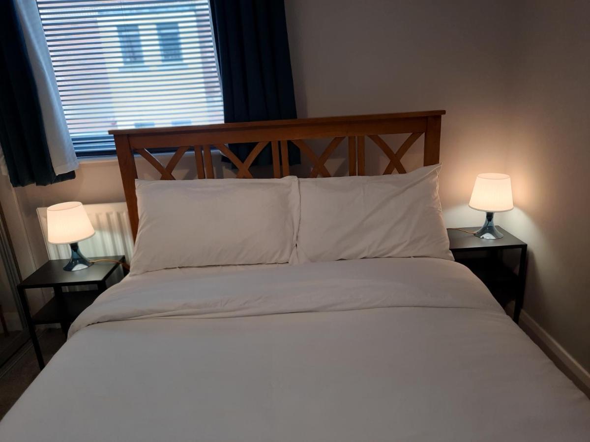 Lovely 2- Bedroom In Belfast