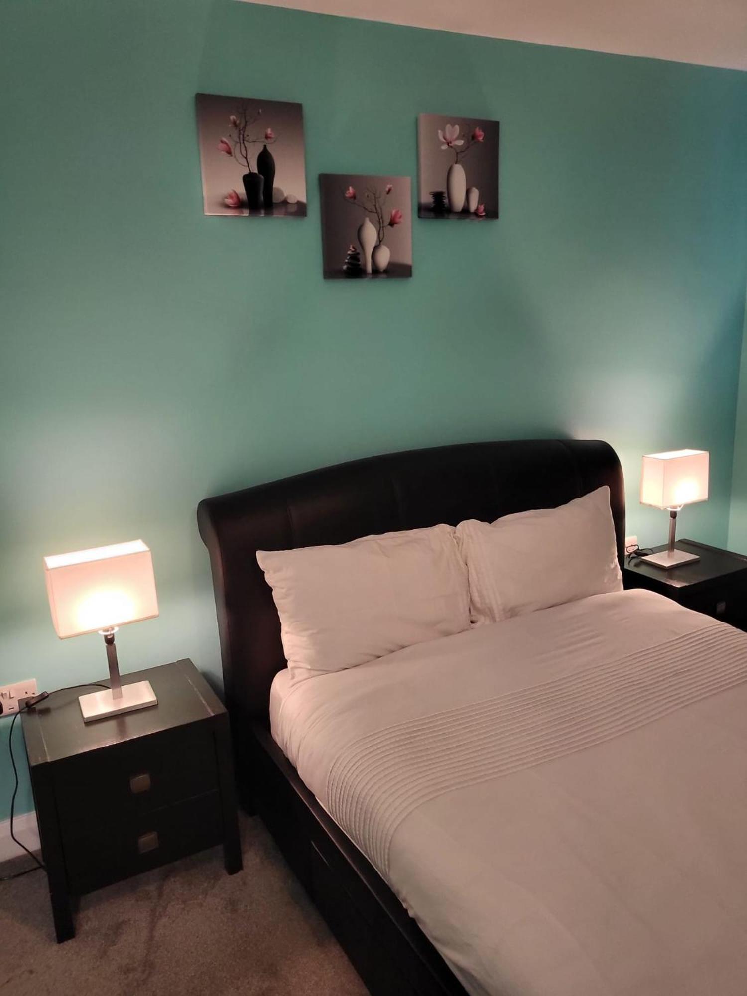 Lovely 2- Bedroom In Belfast