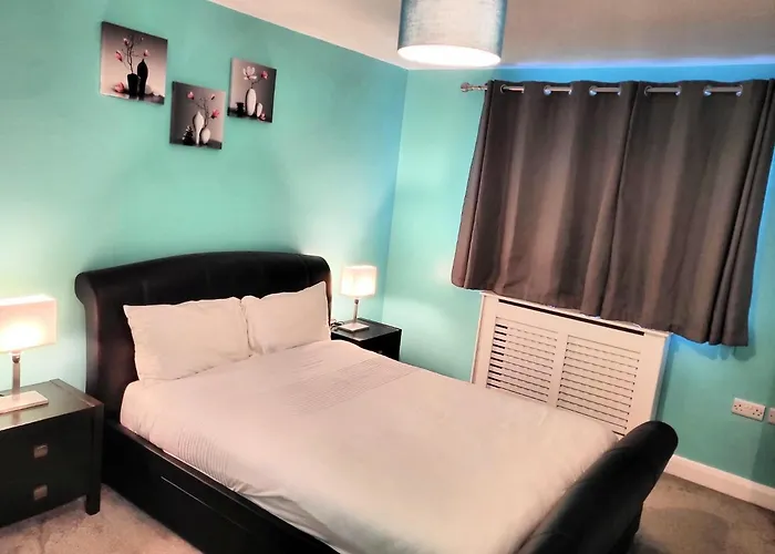 Lovely 2- Bedroom Apartment In Belfast